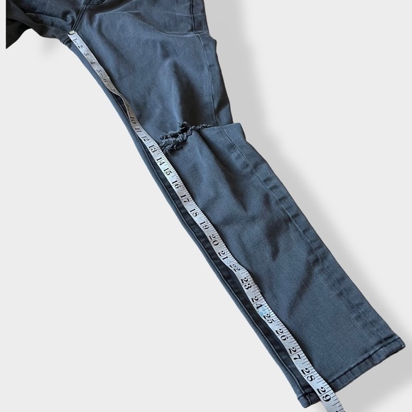 Frame Le Garcon Low to Mid Rise Skinny Jeans Gray Distressed Busted Knee Sz 26 - Picture 9 of 14